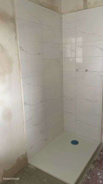 Alugo T4 Catujal renovado - Grande imagem: 4/4