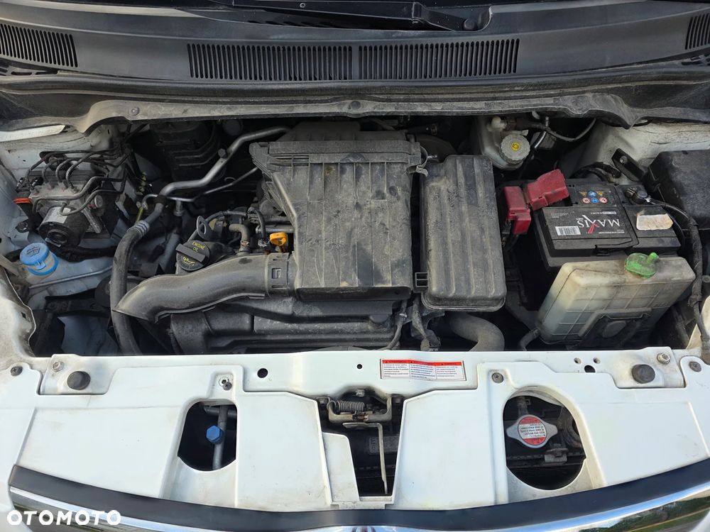 Opel Agila 1.0 - 11