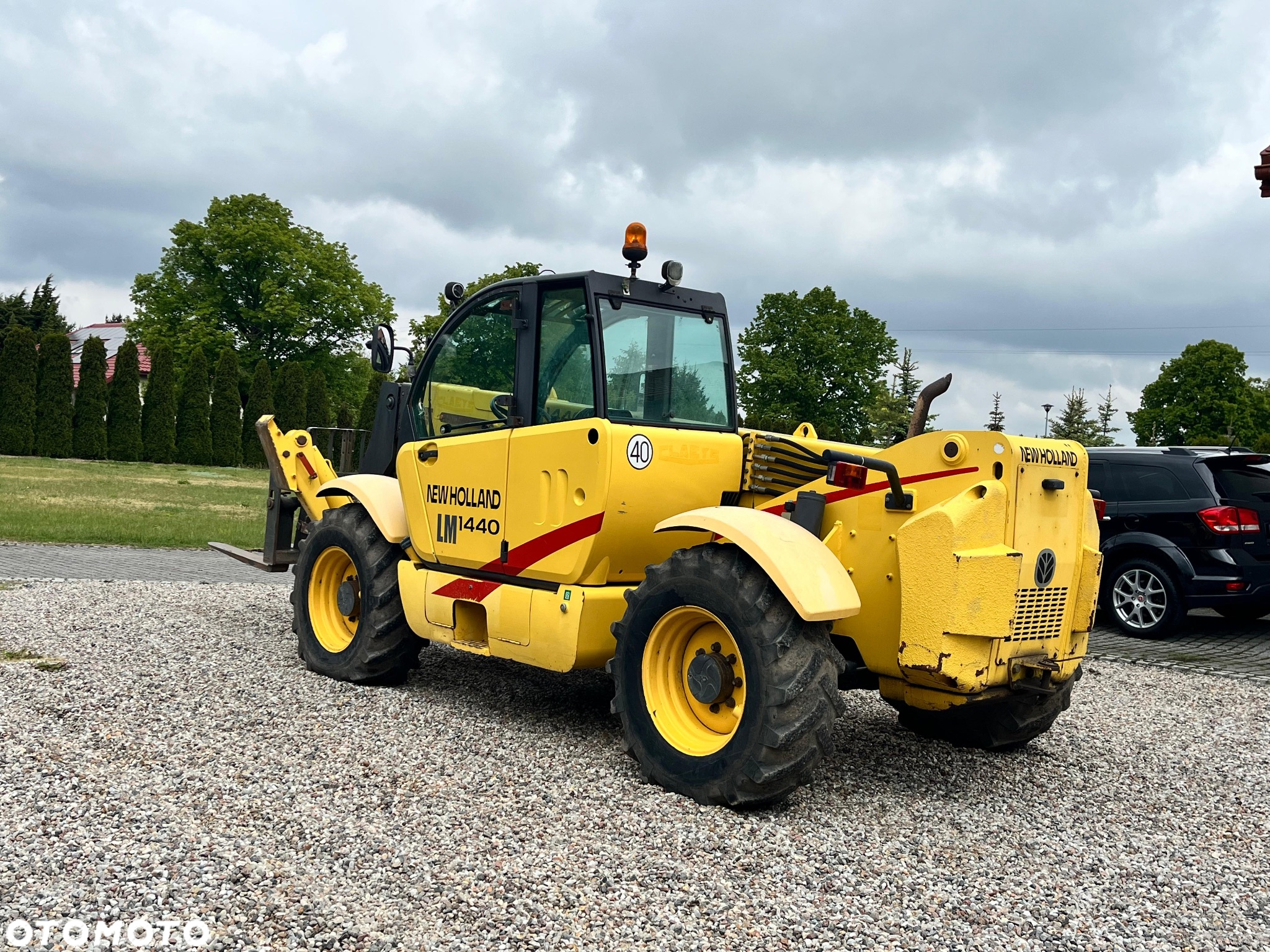 New Holland LM 1440 - 10