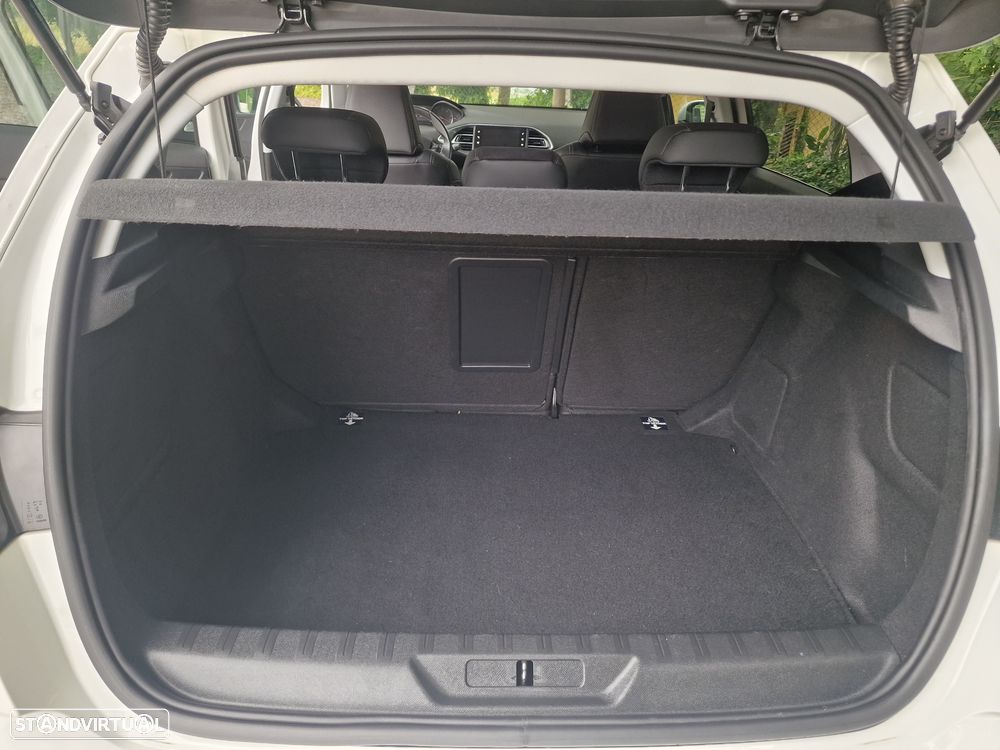 Peugeot 308 1.6 BlueHDi Allure J17 - 6