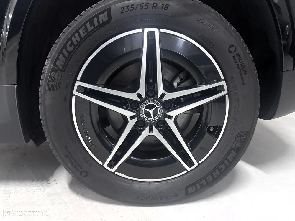 Mercedes-Benz EQA 250+ AMG Line — fotografia 6