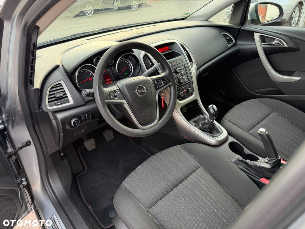 Opel Astra 1.4 ecoFLEX - 14