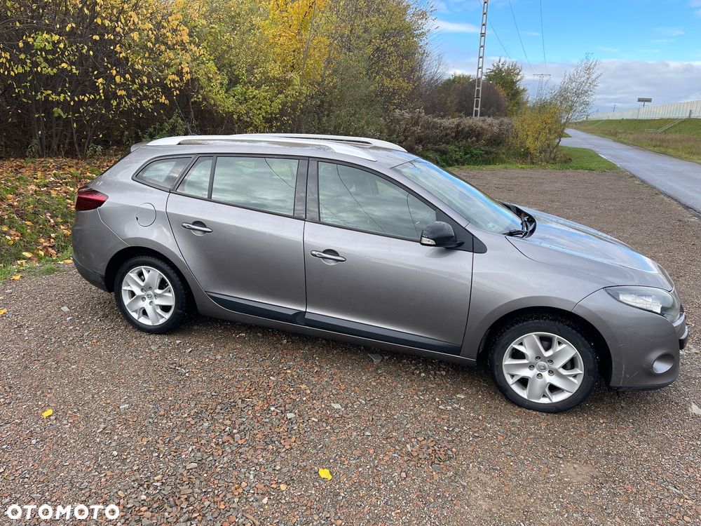Renault Megane 1.6 16V Dynamique Euro5 - 2