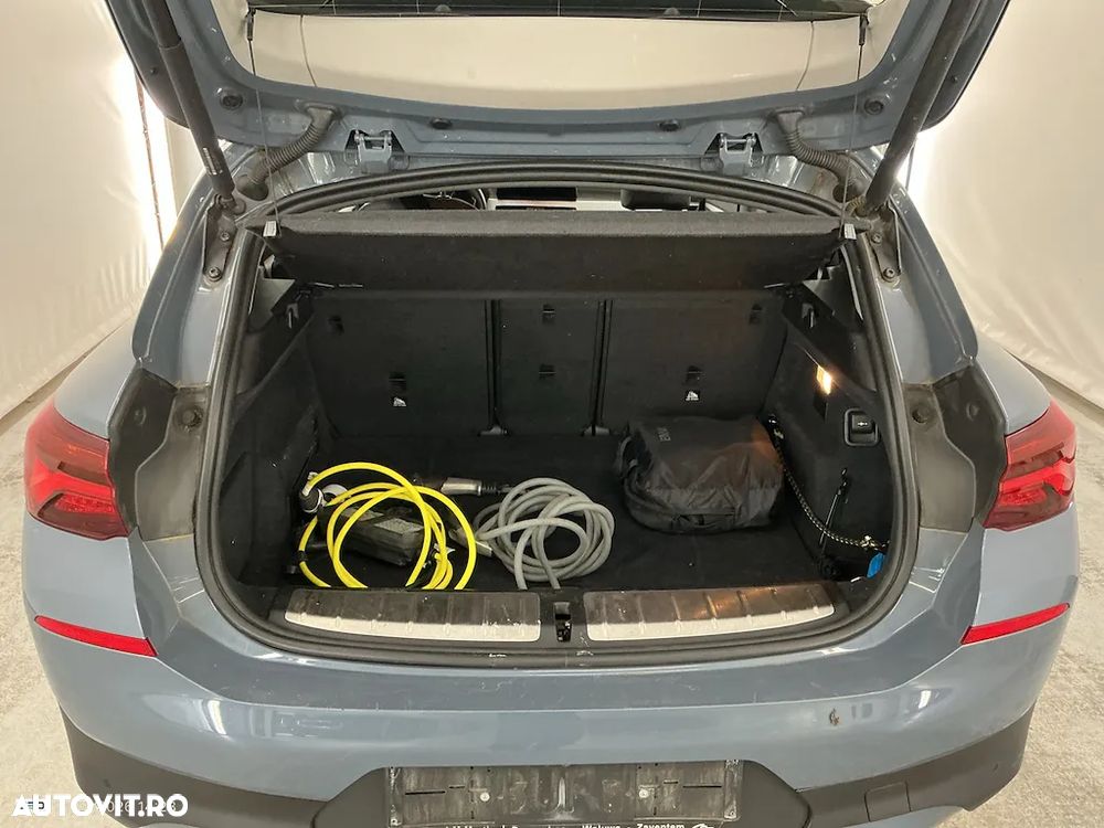 BMW X2 xDrive25e AT PHEV - 9