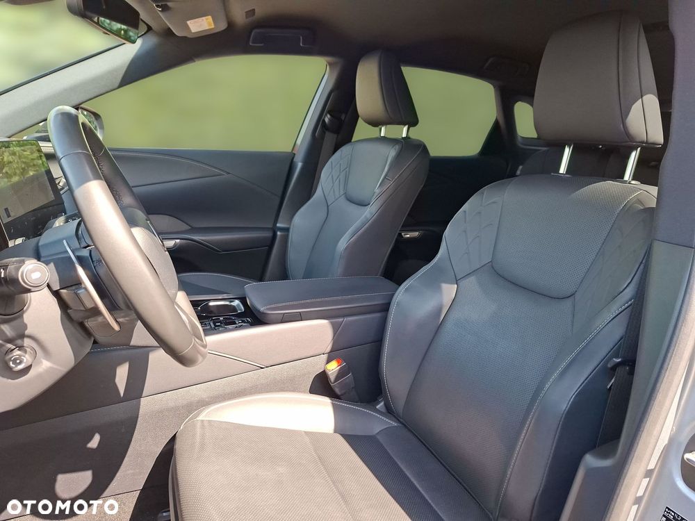 Lexus RX - 10