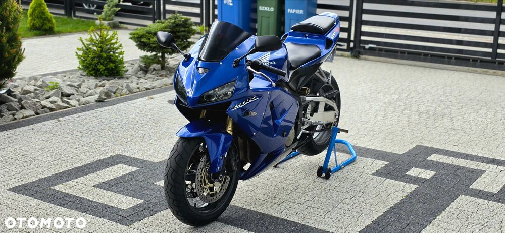 Honda CBR - 2