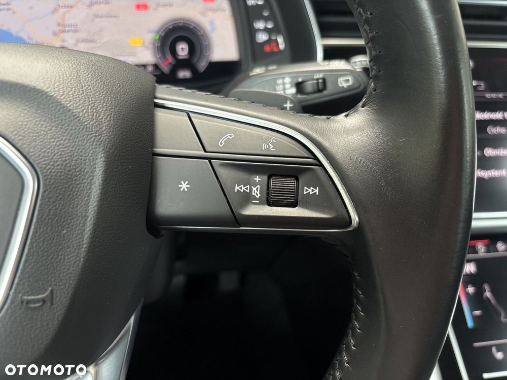 Audi Q7 - 15