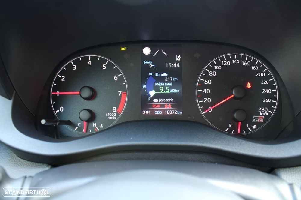 Toyota GR Yaris c/ High-Performance-Pack - 15