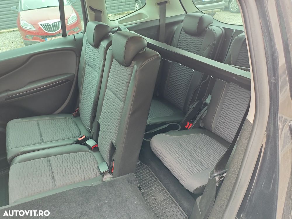 Opel Zafira Tourer 2.0 CDTI Automatik Sport - 20