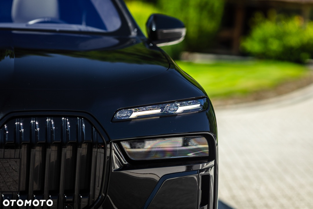 BMW Seria 7 - 5