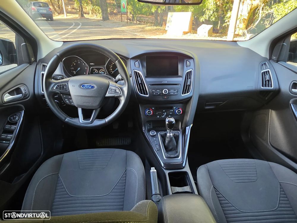 Ford Focus SW 1.5 TDCi Titanium - 10
