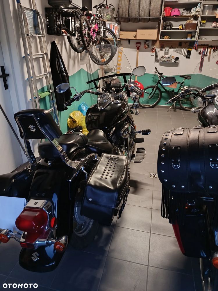 Suzuki Boulevard - 3