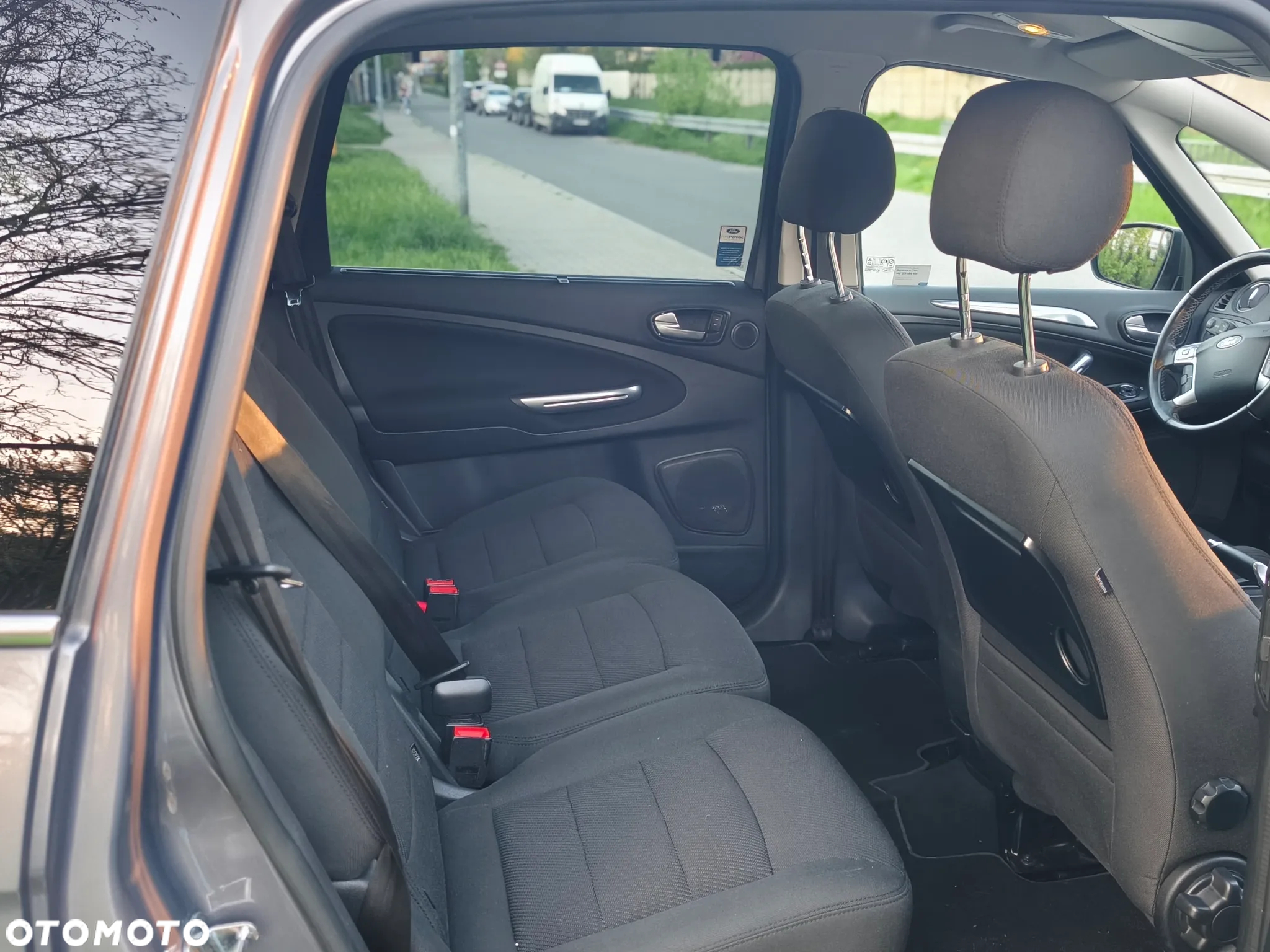 Ford S-Max 2.0 TDCi DPF Titanium - 8