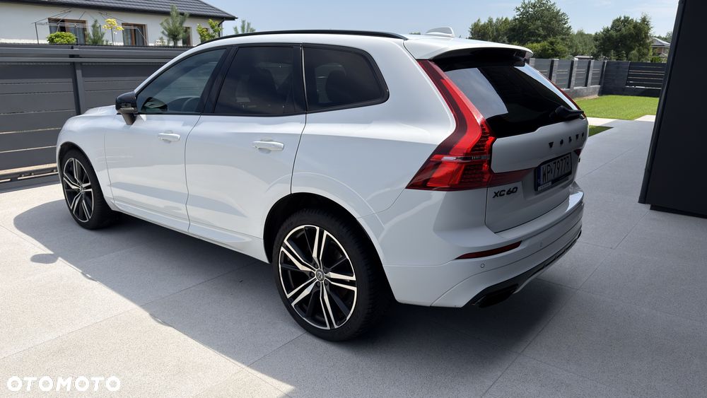 Volvo XC 60 D5 AWD Geartronic RDesign - 6