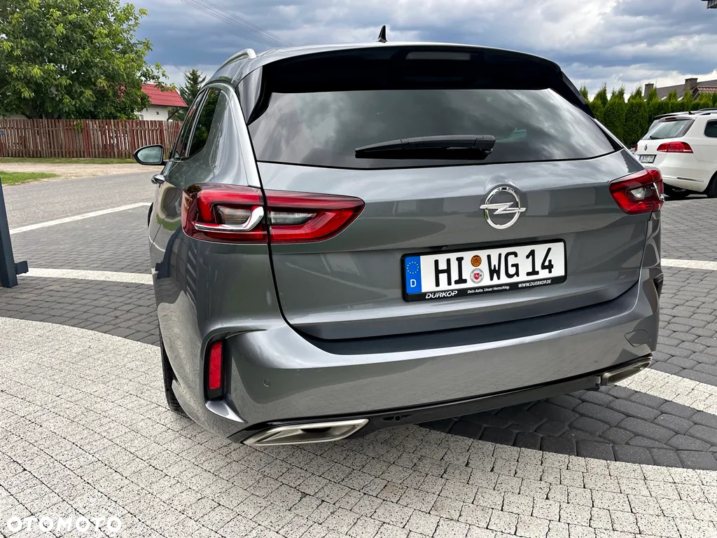 Opel Insignia 2.0 T 4x4 GSi S&S - 17