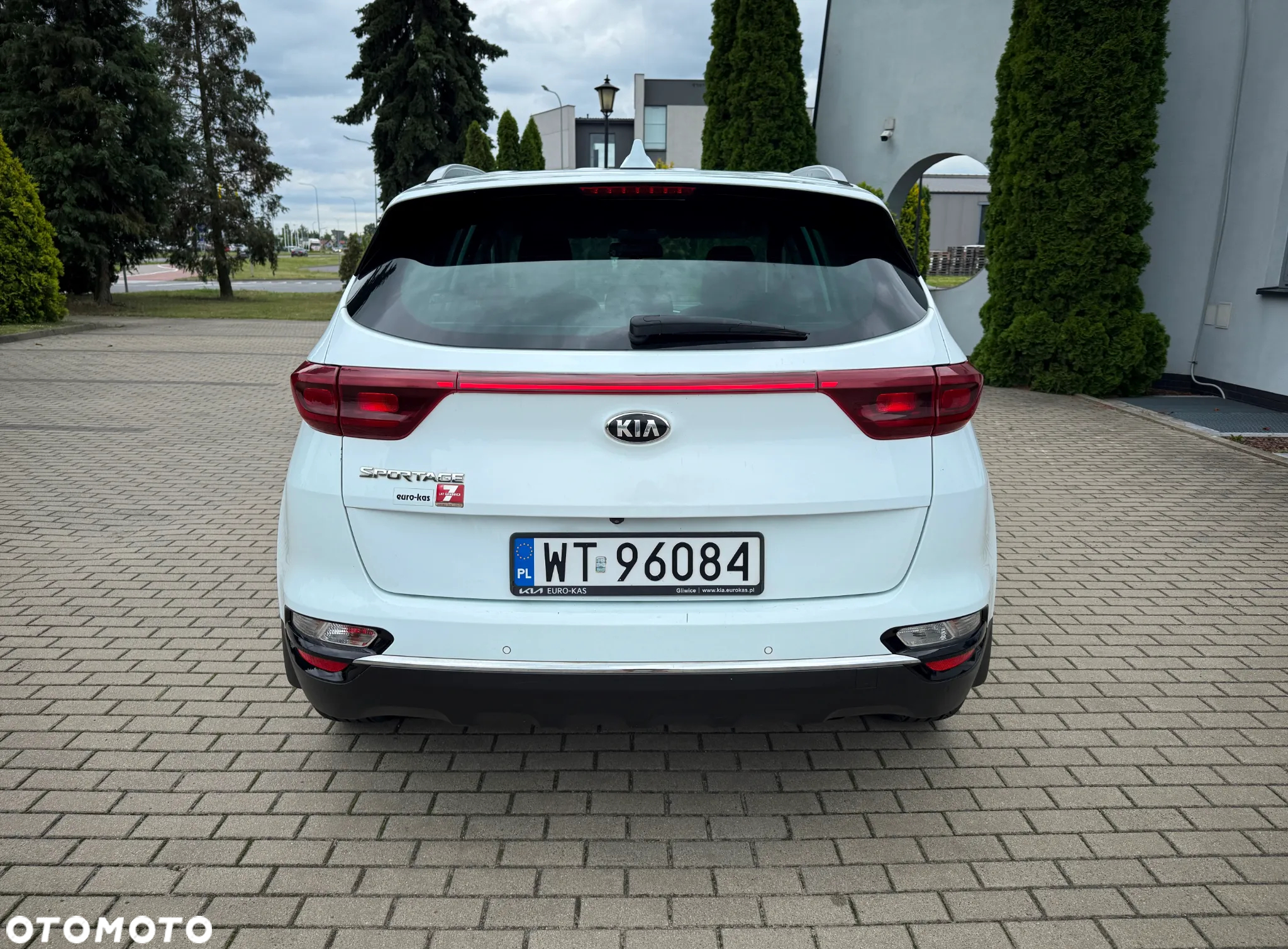 Kia Sportage 1.6 T-GDI L Business Line 4WD DCT - 12