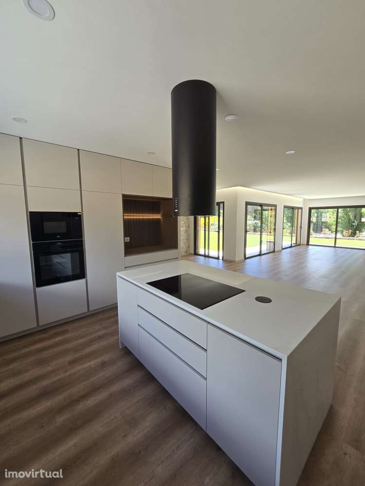 Moradia T4 - Cristelo, Lousada - Grande imagem: 3/23