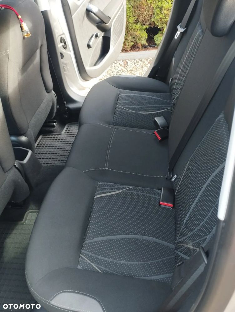 Peugeot 208 1.2 PureTech Style - 6