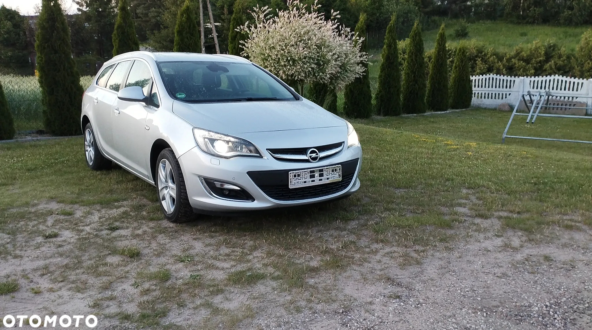 Opel Astra 1.6 CDTI DPF ecoFLEX Sports TourerStart/Stop Exklusiv - 2