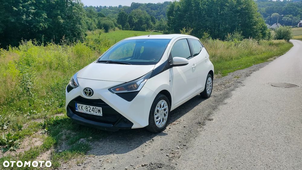 Toyota Aygo x-trend - 18
