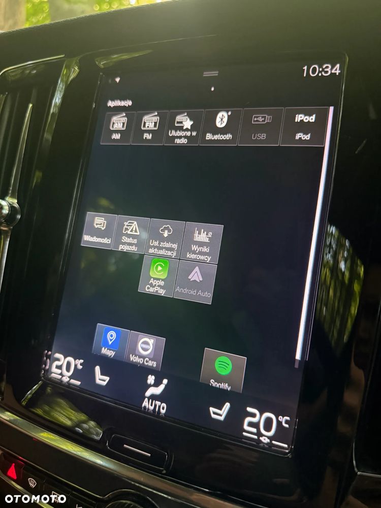 Volvo V90 D4 Momentum - 20