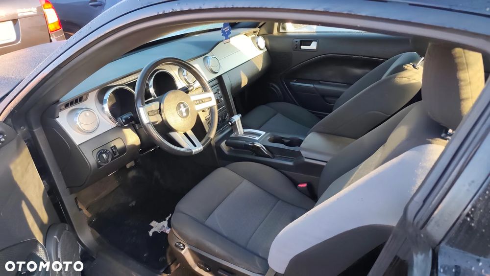 Ford Mustang 4.0 V6 - 24