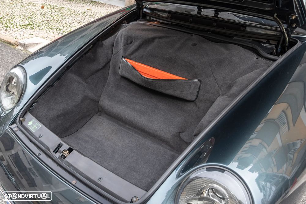 Porsche 911 (993) Coupé 3.6 Carrera 4 - 5