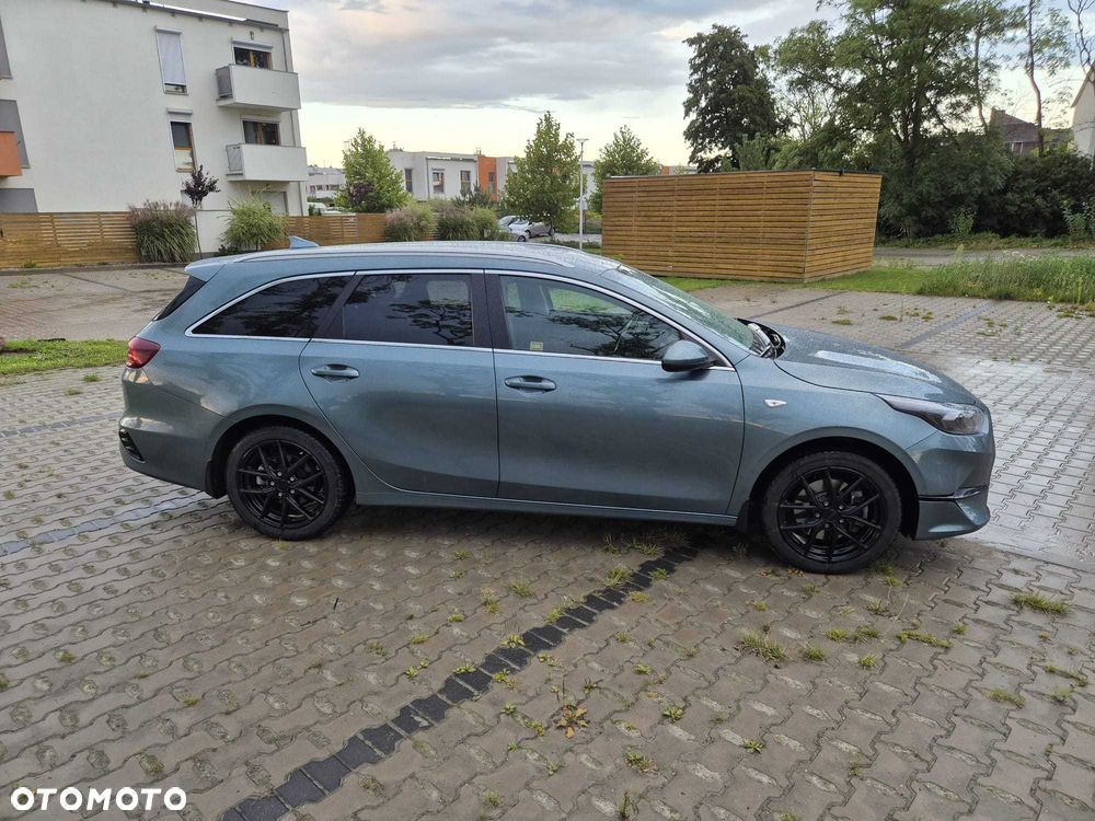 Kia Ceed - 6
