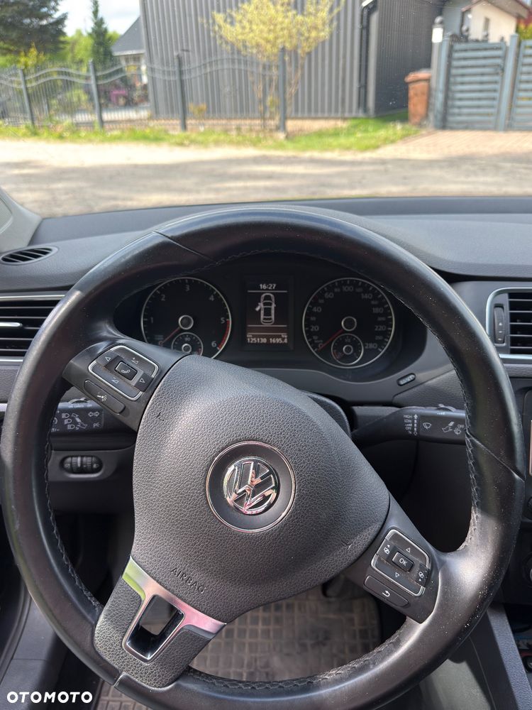 Volkswagen Jetta 1.6 TDI DPF Comfortline - 10