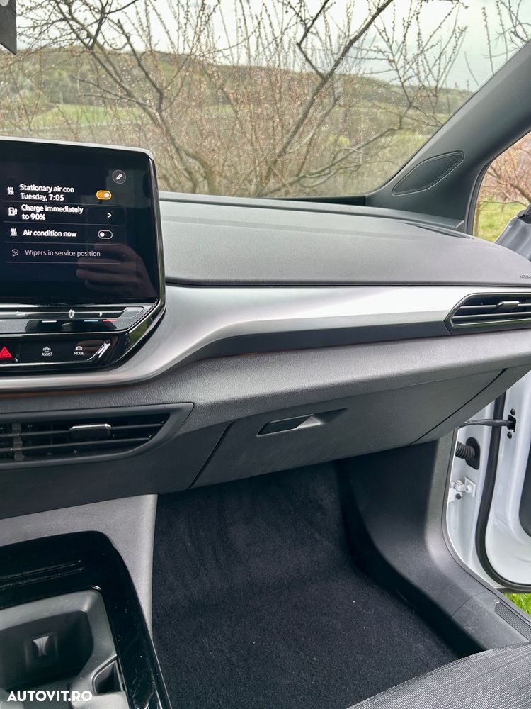 Volkswagen ID.4 Pro - 17