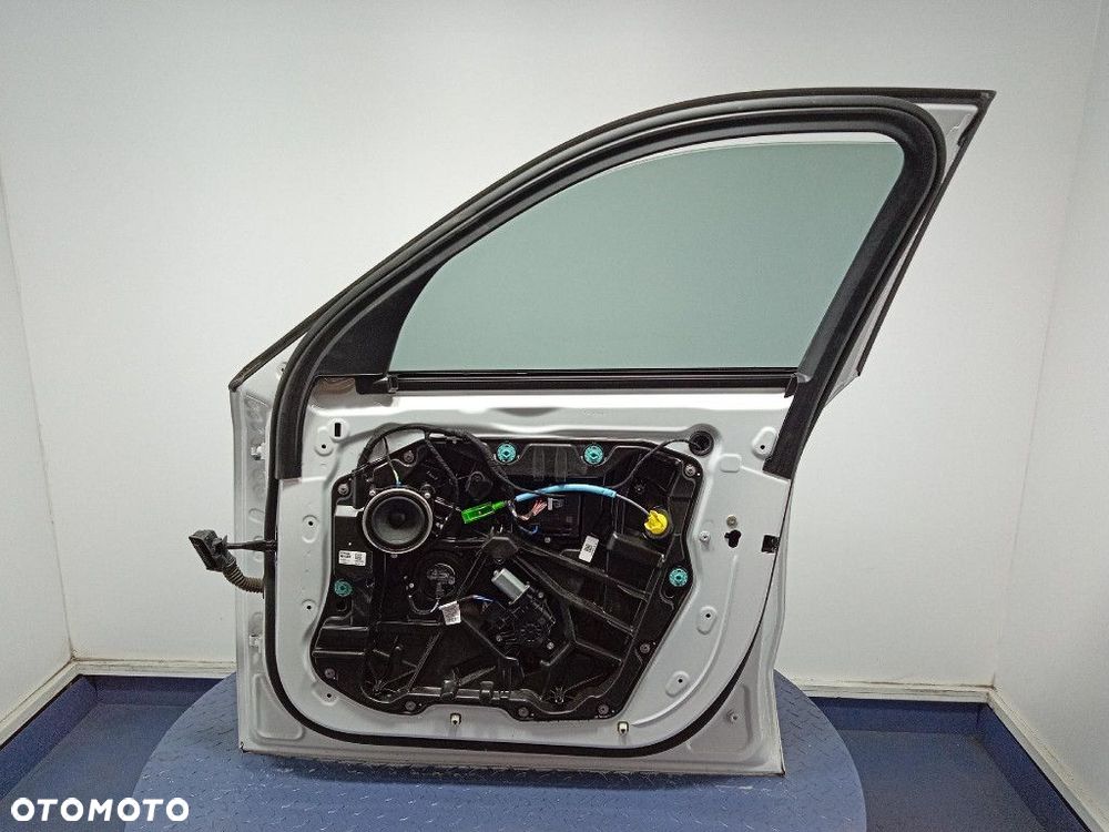 BMW IX1 X1 U11 DRZWI PRZÓD PRAWE PRZEDNIE A96 - 8