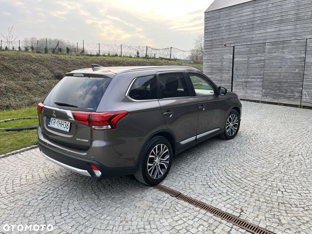 Mitsubishi Outlander 2.0 Intense 4WD CVT - 6