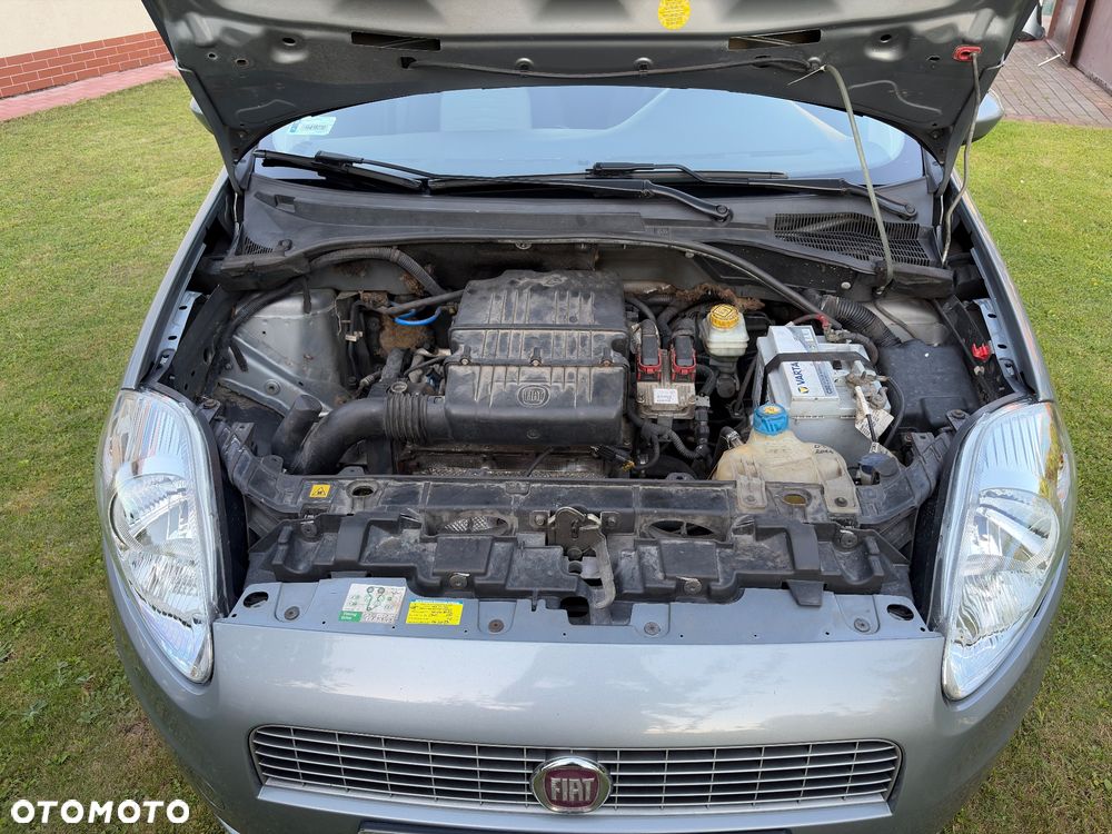 Fiat Grande Punto 1.4 8V - 16