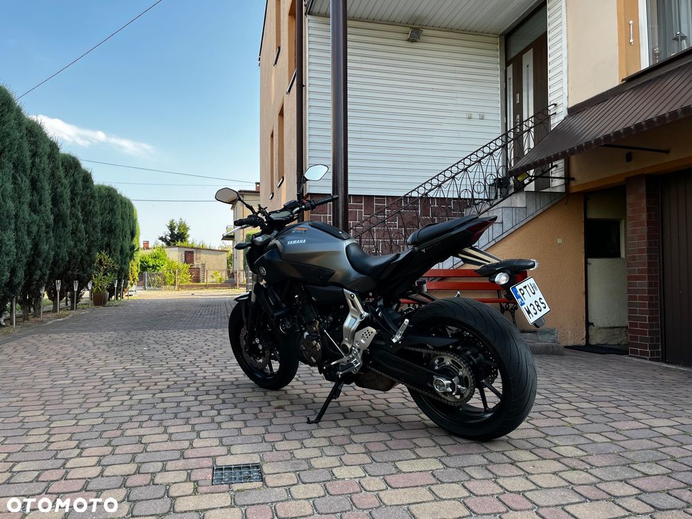 Yamaha MT - 5
