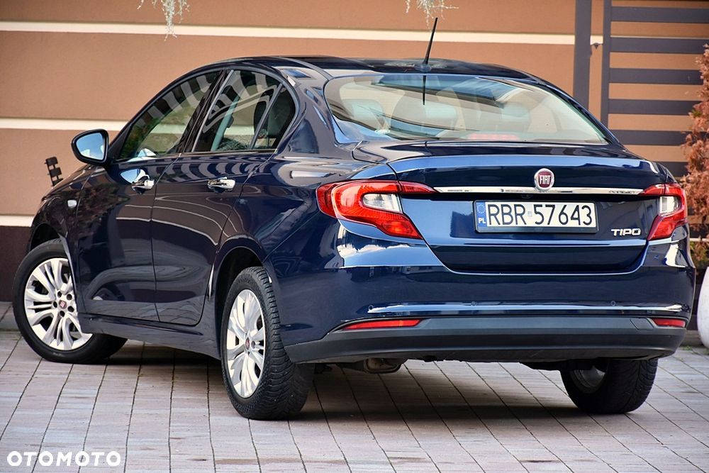 Fiat Tipo 1.4 16v Lounge EU6d - 3