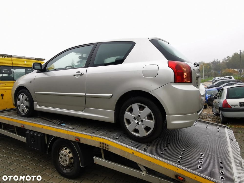 Drzwi prawe, lewe Toyota Corolla E12 2004r 3D - 6