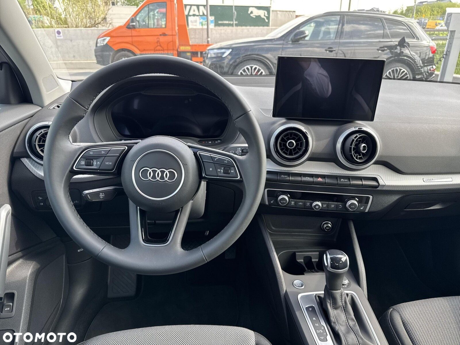 Audi Q2 - 13