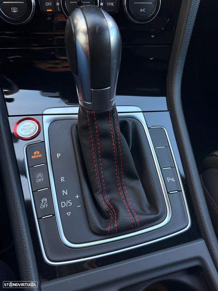 VW Golf GTI Performance BlueMotion DSG - 23