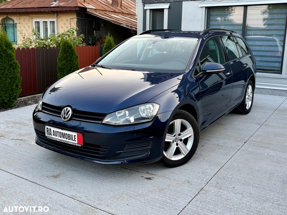 Volkswagen Golf 1.6 TDI BlueMotion Technology Cup - 13