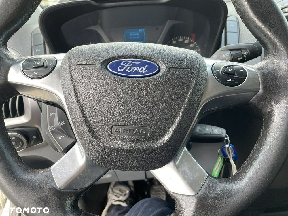 Ford Transit Custom - 13