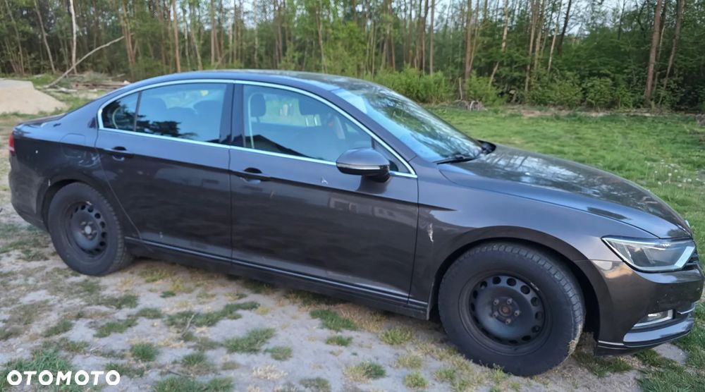 Volkswagen Passat 1.6 TDI BMT Comfortline - 1