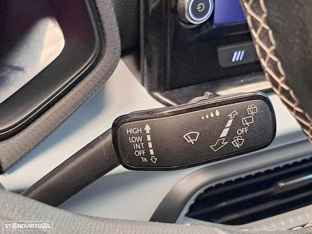 SEAT Arona 1.0 TSI Style DSG - 8