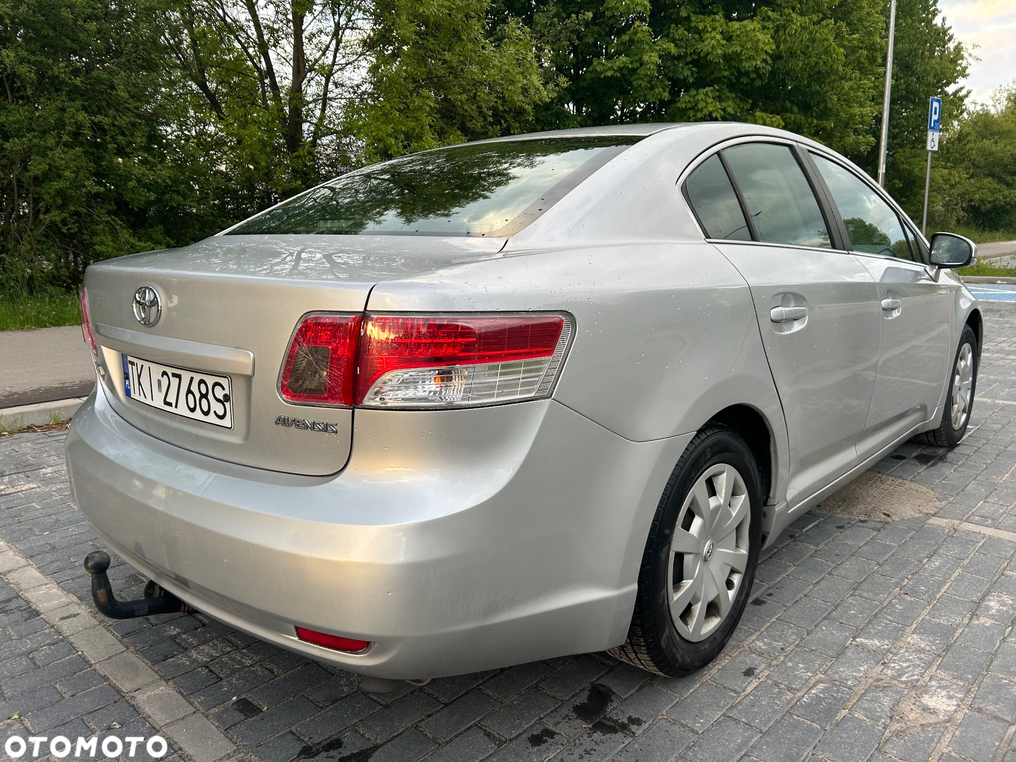 Toyota Avensis 1.6 Active - 7