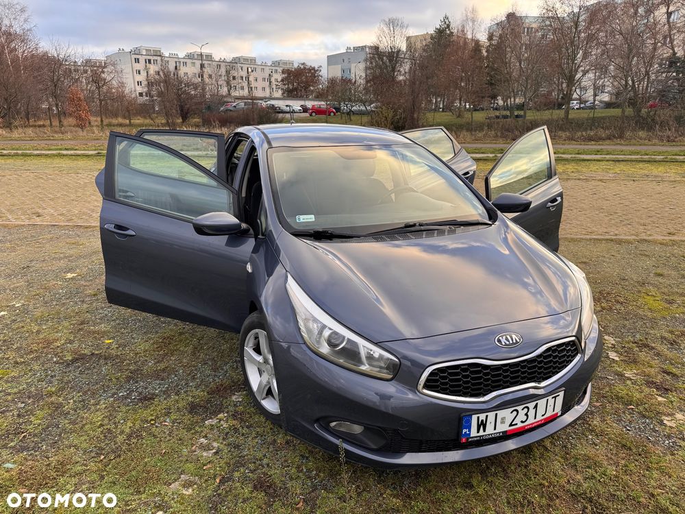 Kia Ceed 1.6 CRDi M - 14