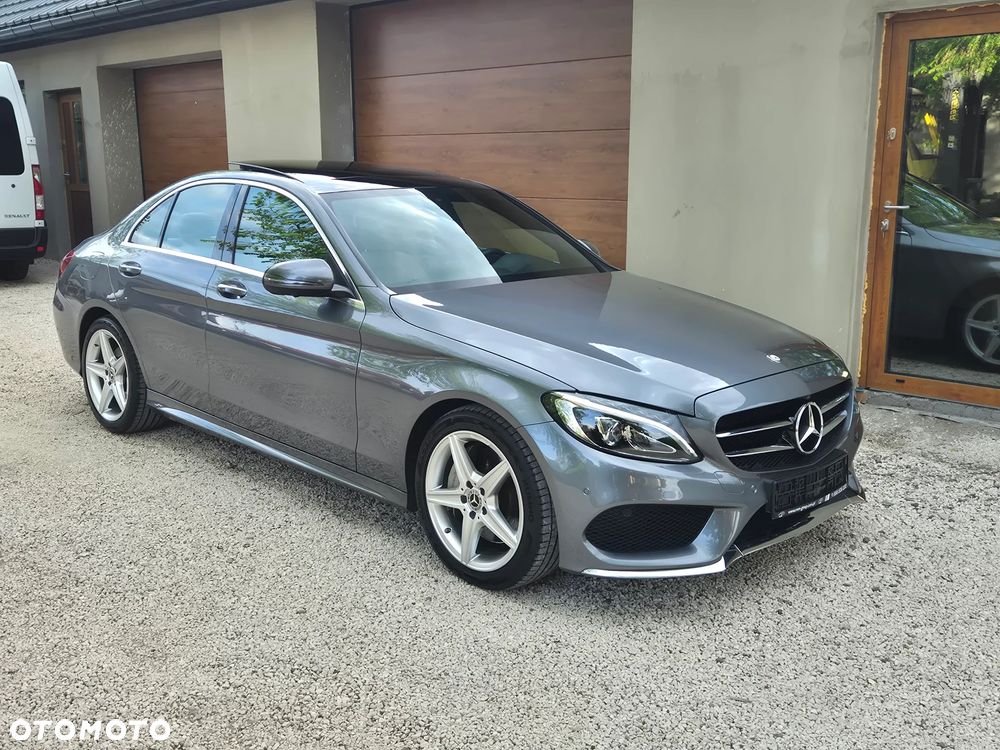 Mercedes-Benz Klasa C 300 7G-TRONIC AMG Line - 4