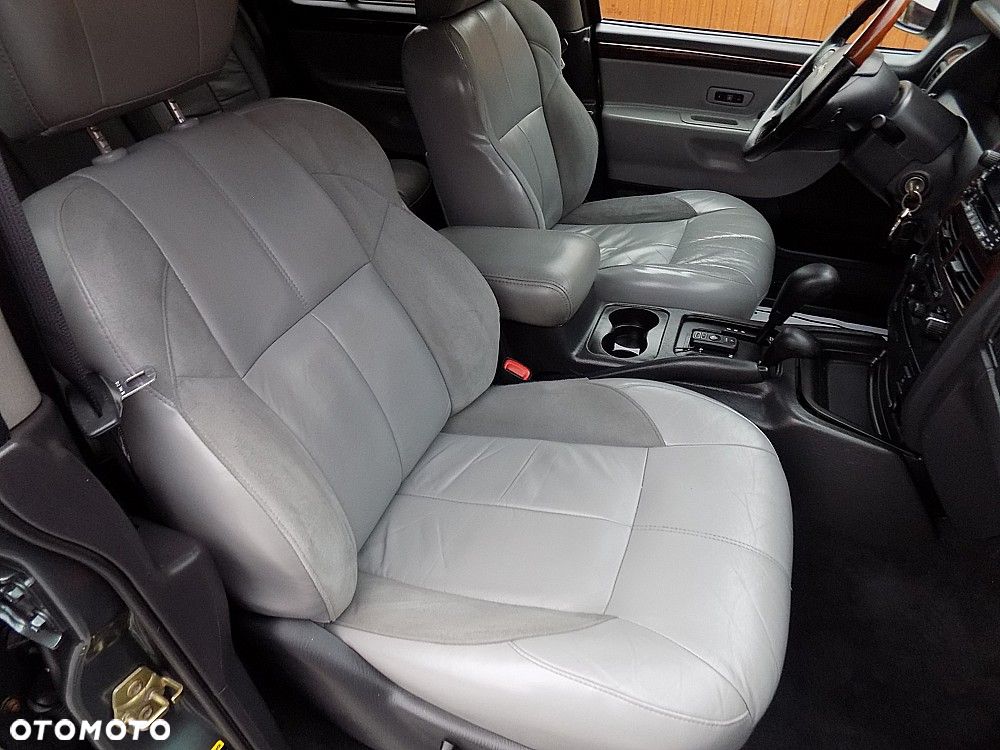 Jeep Grand Cherokee 2.7 CRD Overland - 19