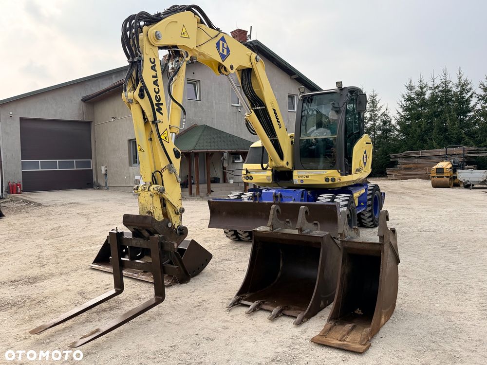 Mecalac Koparka 14 ton MECALAC 15 MWR koparko-ładowarka 3 łyżki widły 1 wł Centr.smarowanie Opony na BLIŹNIAKU 80%Camso ładowarka 714 12MTX 4x4 skrętne KLIMA kabina Premium silnik 146KM DEUTZ szybka 35km/h - 9