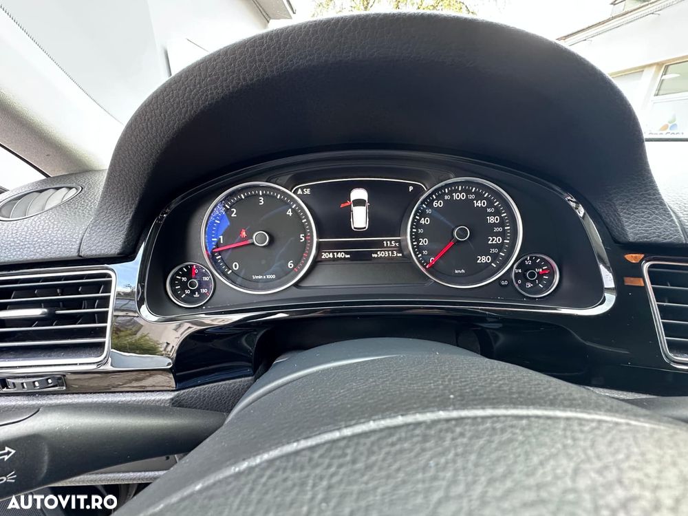 Volkswagen Touareg 3.0 V6 TDI Blue Motion DPF Automatik - 11