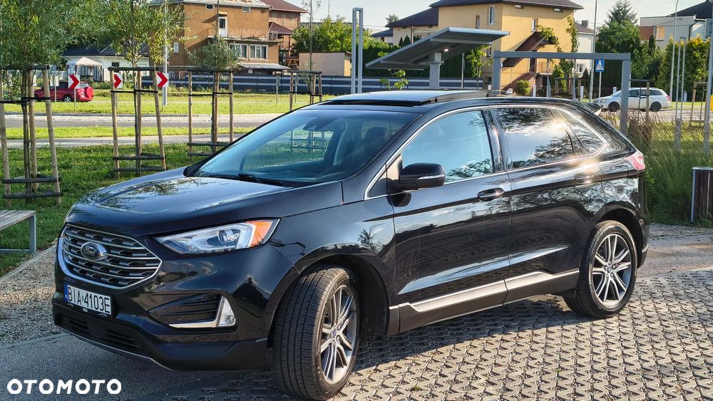 Ford Edge - 1