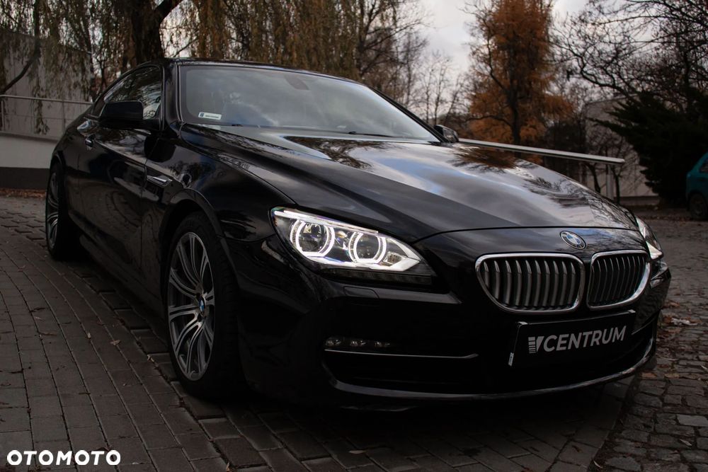 BMW Seria 6 650i - 8